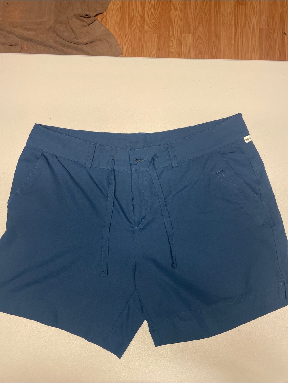 Magellan Outdoors Navy Athletic Women's Shorts